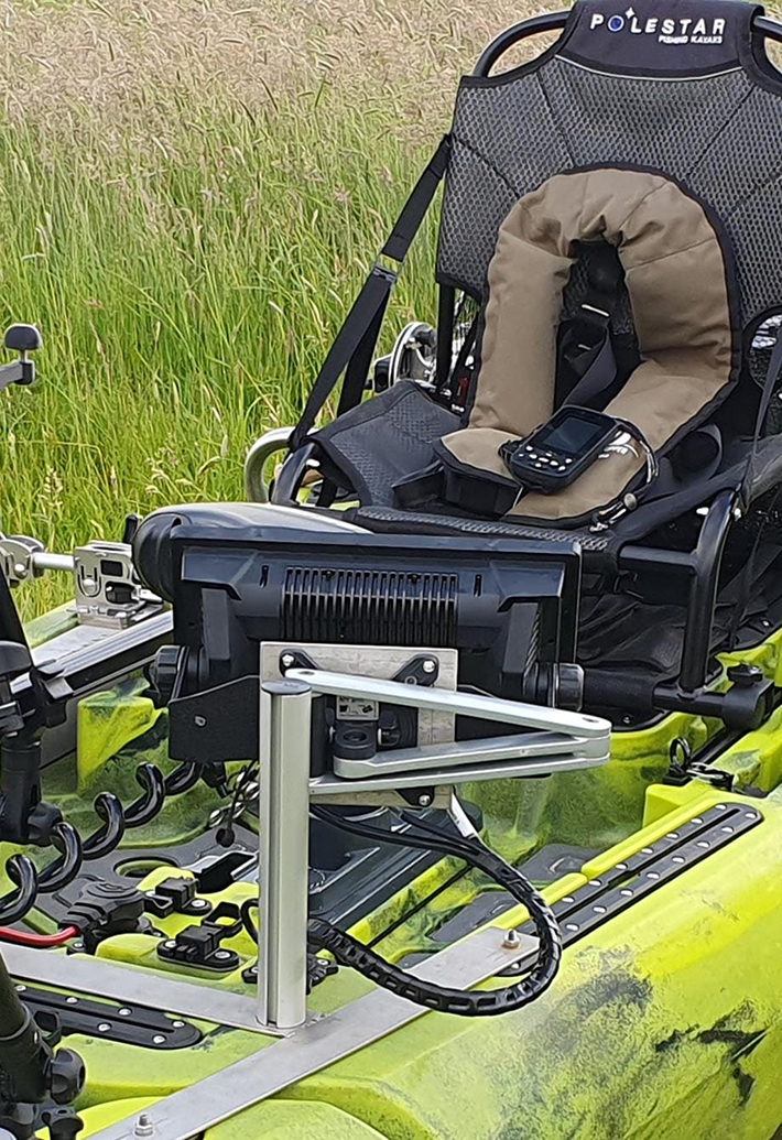 Cockpit 02
